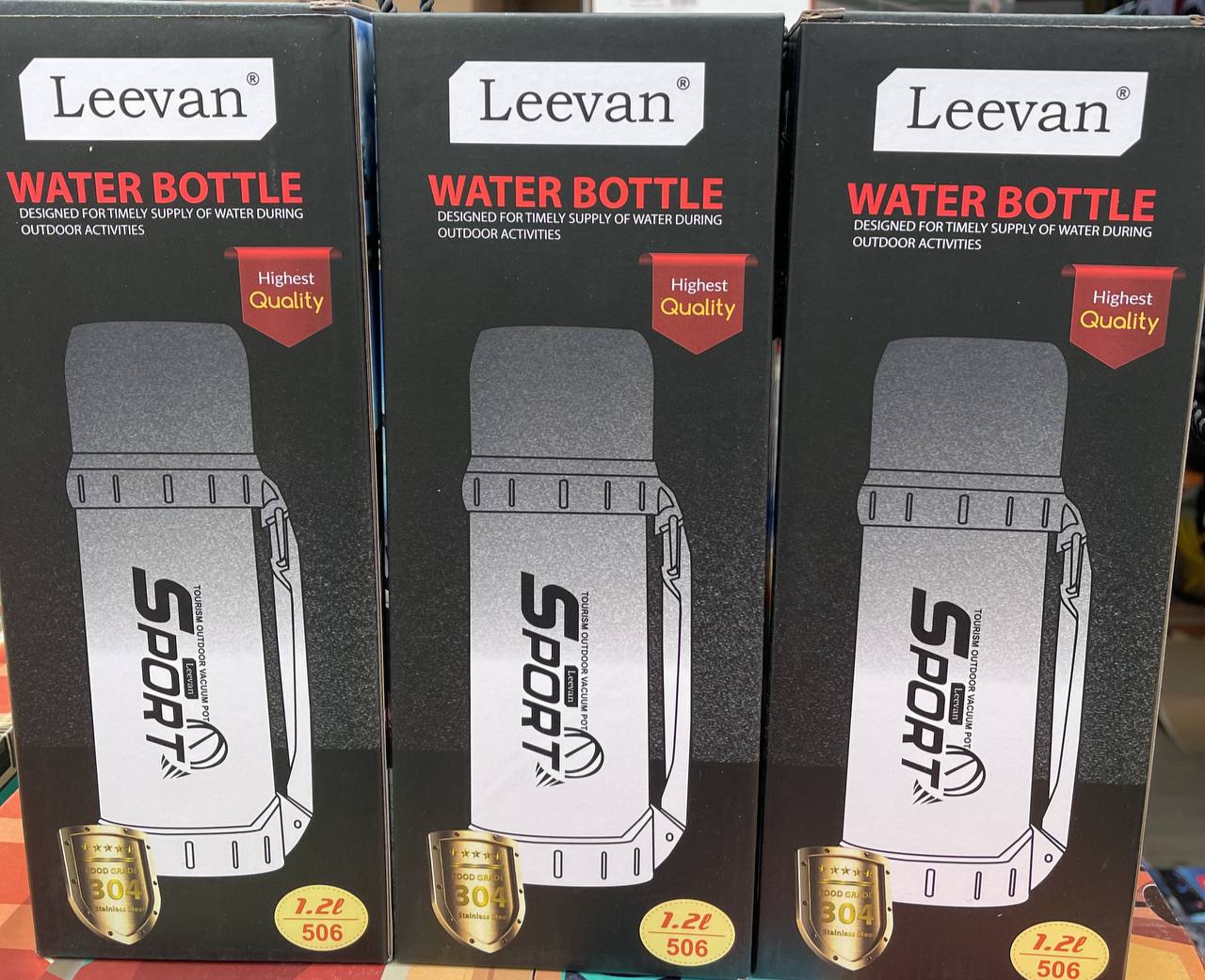 Термос Leevan 1.2L-3100тг;1.5L -3500; 1.6L-4000;2.0L -4400